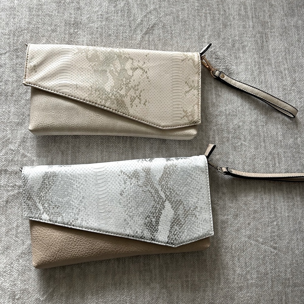Gold/Nude crossbody bag!